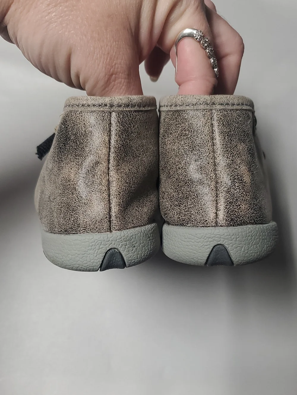 Kids Twisted X Grey Leather Chukka Driving Moccasin Shoes Size 8 Comfort